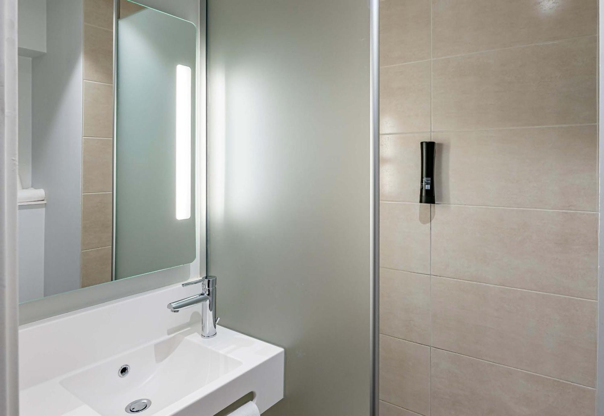 B&B Hotel Bordeaux Bassins A Flot Kültér fotó